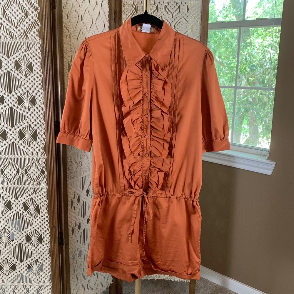Moon Collection burnt orange romper drawstring waist ruffles short sleeves Small